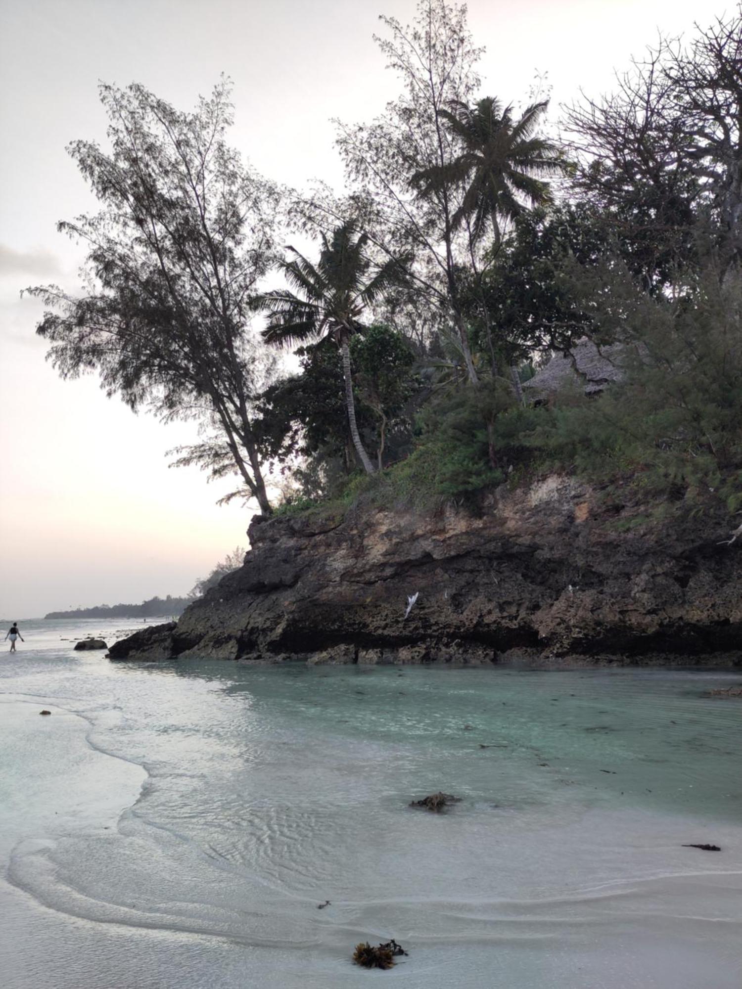 Stilts Diani Beach Exterior foto